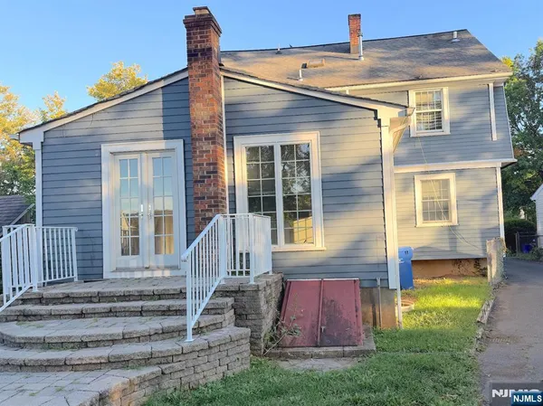 $750,000 | 314 3rd Street, Dunellen, NJ 08812