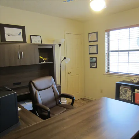 $2,600 | 512 County Road 2222, Cleveland, TX 77327