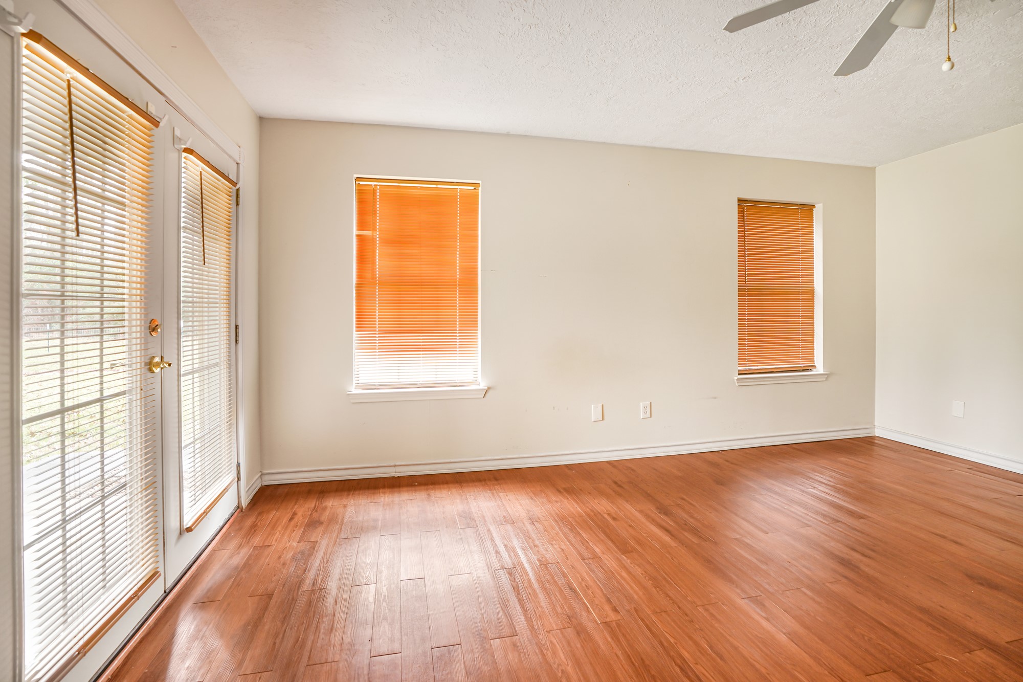 512 County Road 2222 Cleveland, TX 77327 - Photo 28 of 50