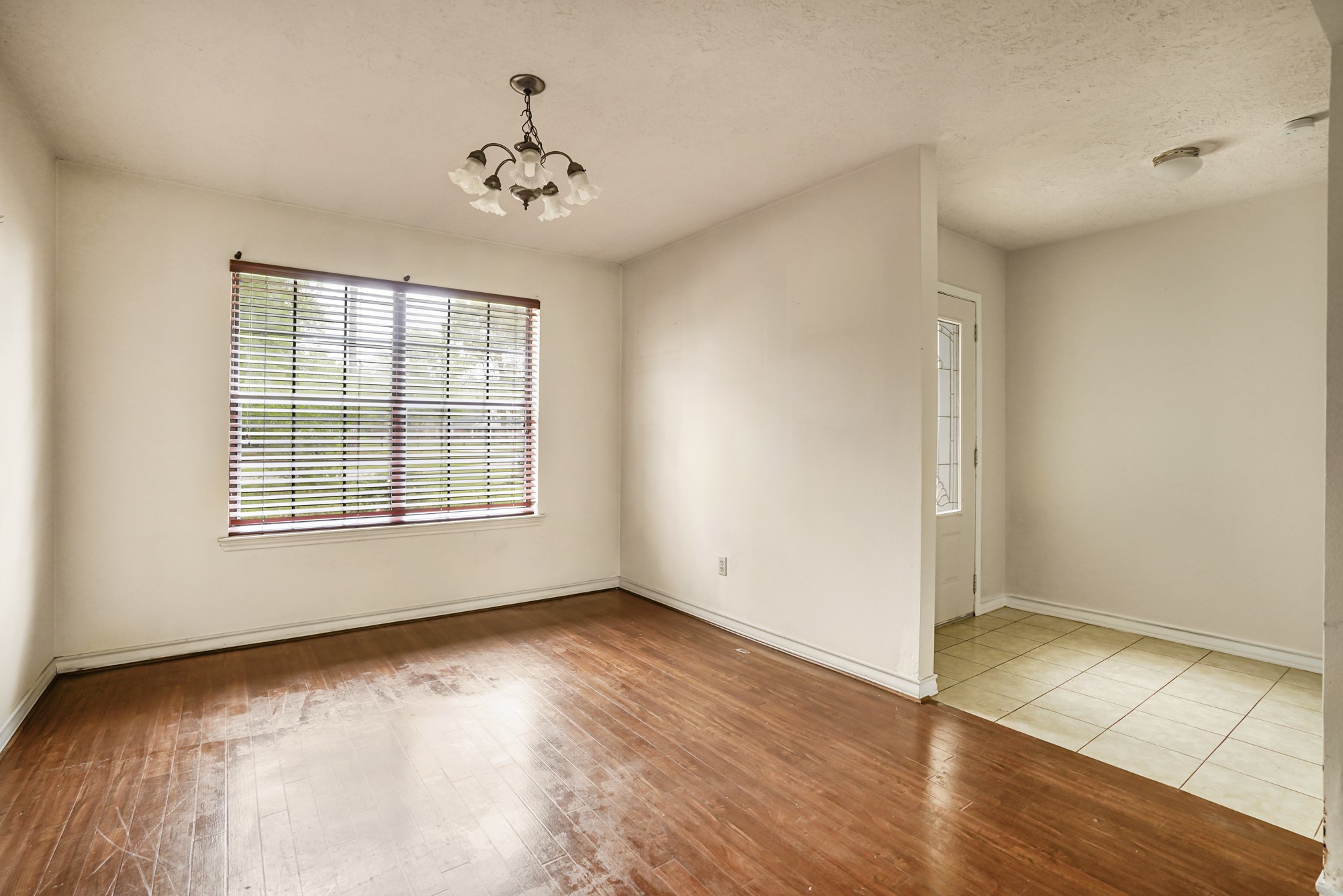 512 County Road 2222 Cleveland, TX 77327 - Photo 8 of 50