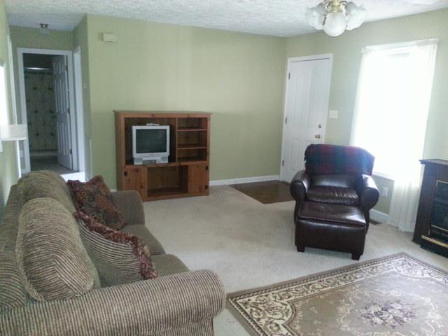 204 Nottingham Road Dickson, TN 37055 - Photo 5 of 18 living room