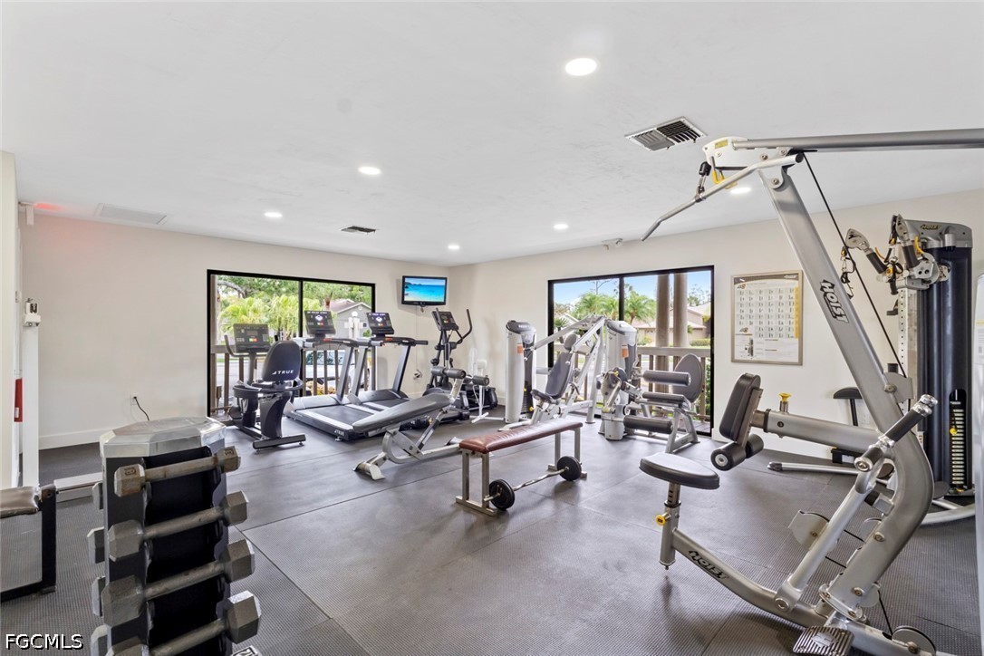 17719 Island Inlet Court Fort Myers, FL 33908 - Photo 29 of 37