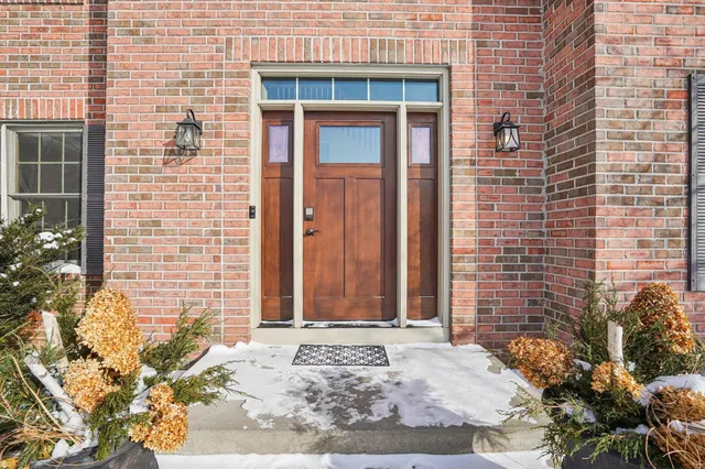 $679,000 | 16176 Hawthorn Path, Lakeville, MN 55044