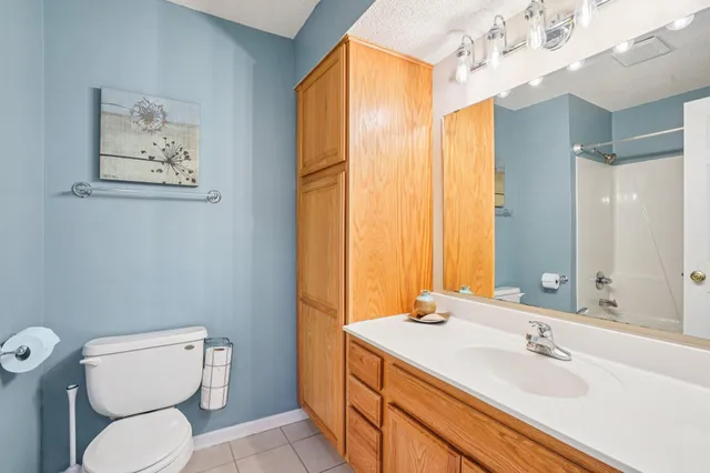 $679,000 | 16176 Hawthorn Path, Lakeville, MN 55044