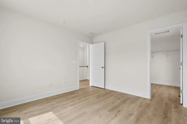 $838,735 | 13922 Aviation Place, Herndon, VA 20171