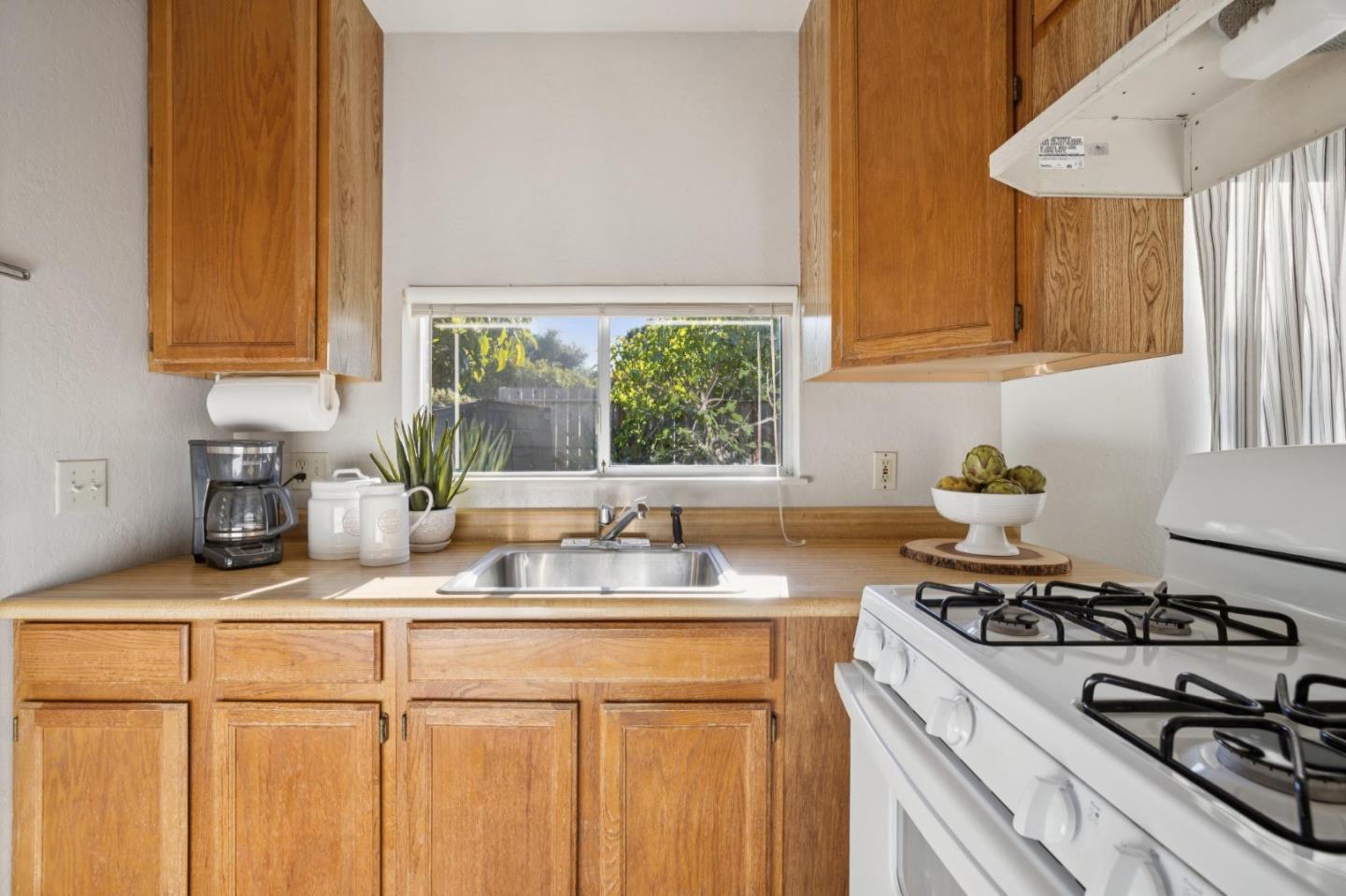 450 Phelps Road San Carlos, CA 94070 - Photo 72 of 110 Gallery Image 72