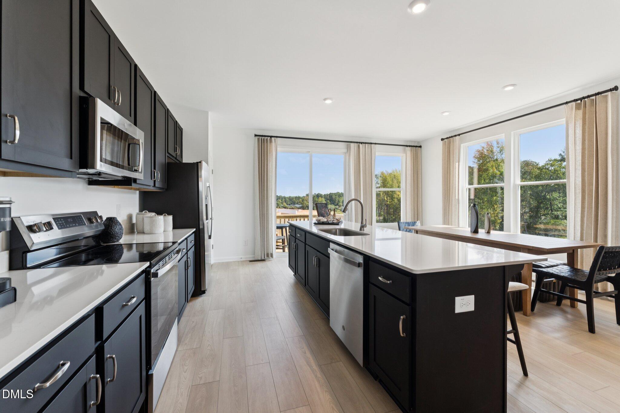 919 Freston Road Raleigh, NC 27610 - Photo 11 of 36 13-web-or-mls-DSC02352