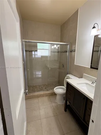 $2,900 | 1560 Northwest 25th Avenue, Unit 1, Miami, FL 33125