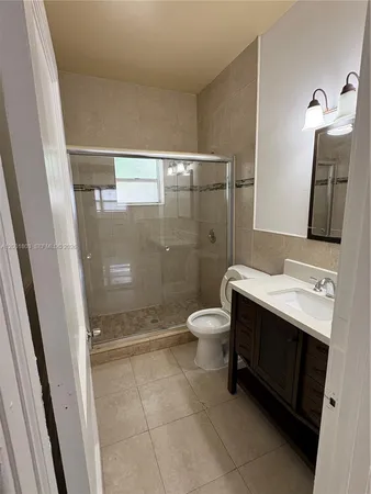 $2,900 | 1560 Northwest 25th Avenue, Unit 1, Miami, FL 33125