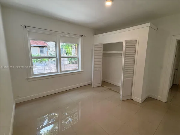 $2,900 | 1560 Northwest 25th Avenue, Unit 1, Miami, FL 33125