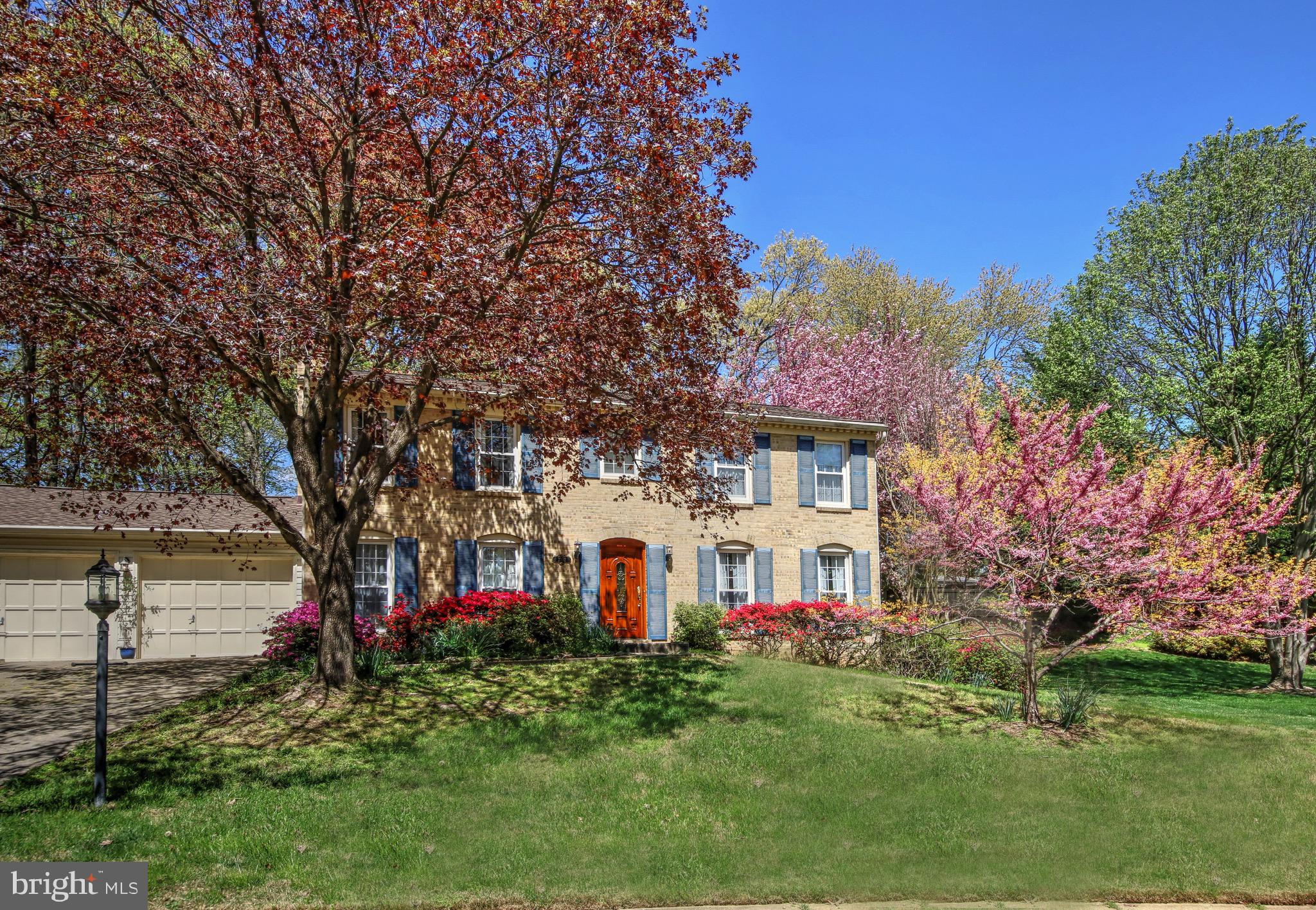 2302 Tanglevale Drive Vienna, VA 22181 - Photo 1 of 60 Handsome, comfortable and definitely home