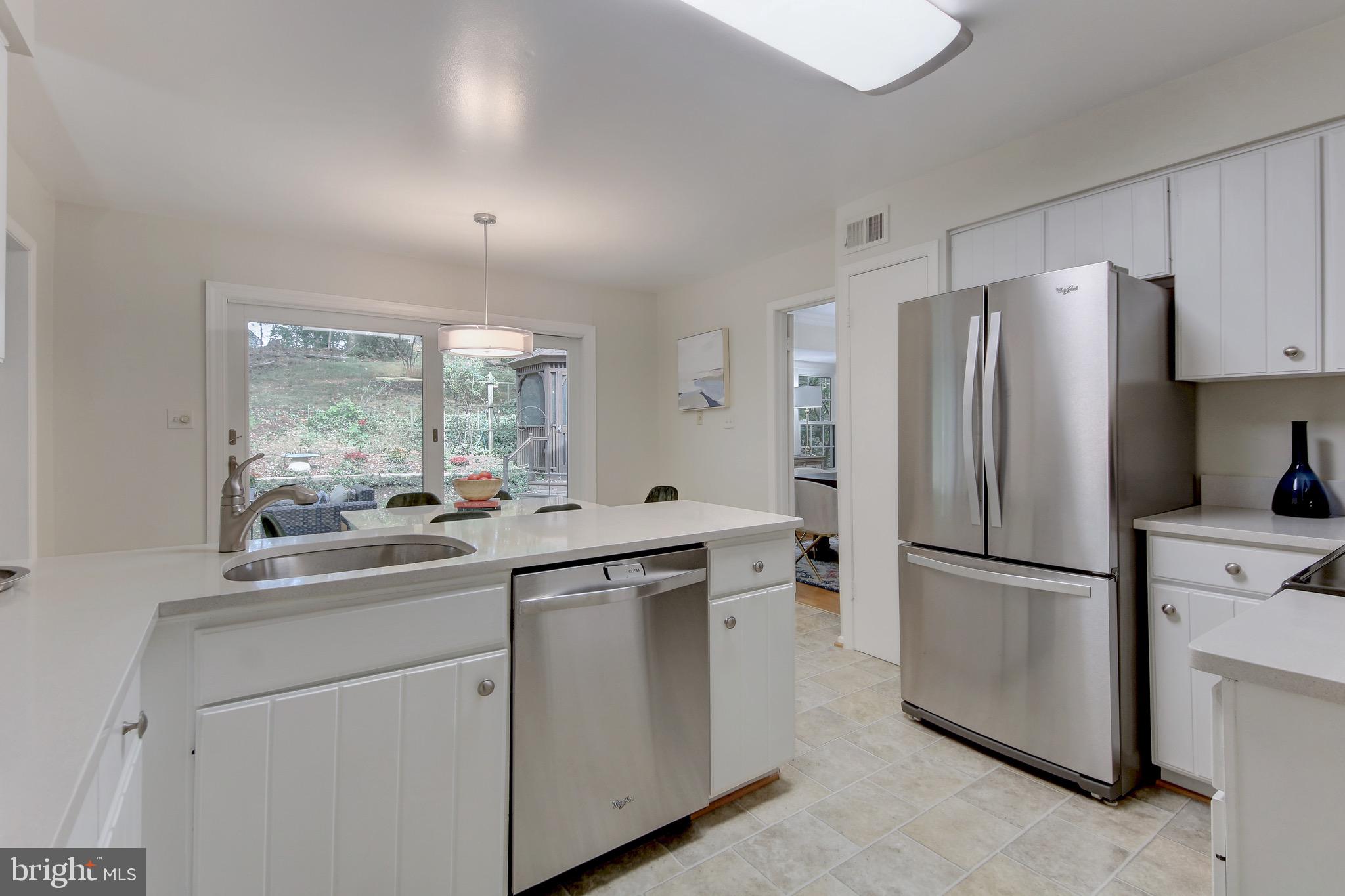 2302 Tanglevale Drive Vienna, VA 22181 - Photo 11 of 60 Updated kitchen, perfect for all styles of cooking