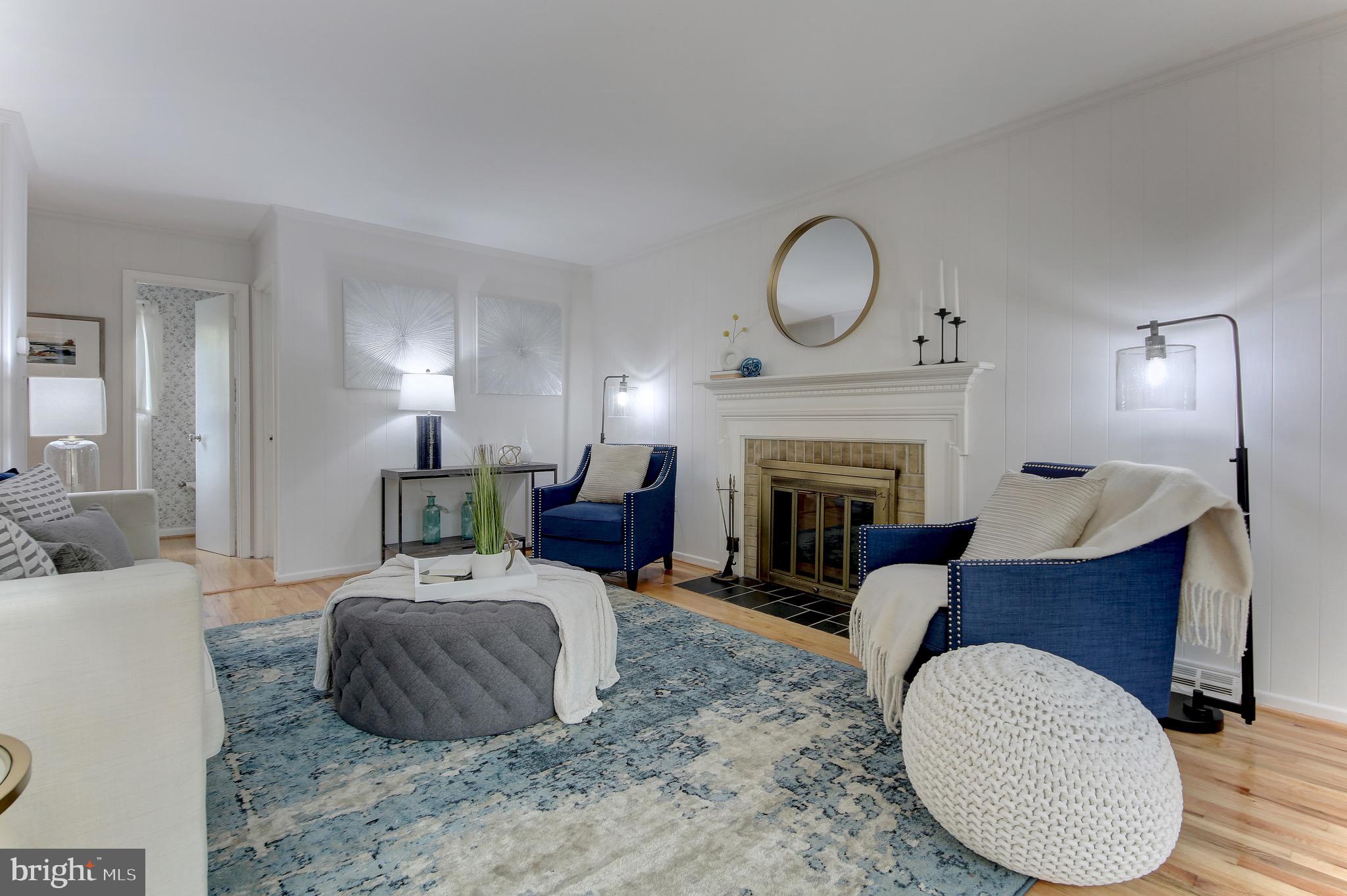 2302 Tanglevale Drive Vienna, VA 22181 - Photo 14 of 60 Family room off kitchen is spacious & comfortable