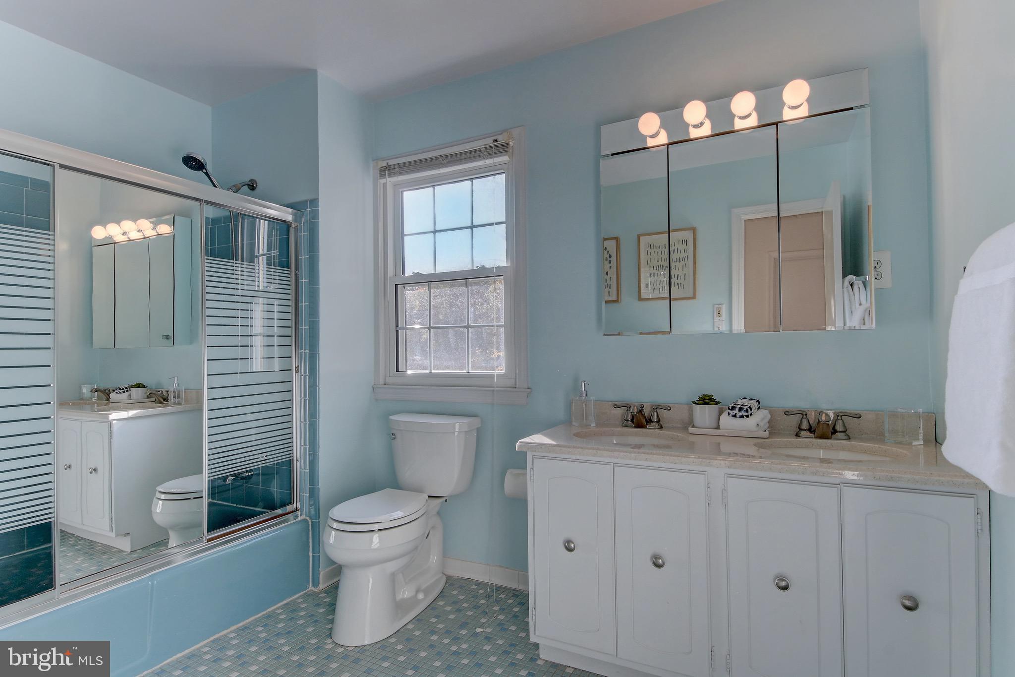 2302 Tanglevale Drive Vienna, VA 22181 - Photo 32 of 60 Hall bath with double vanity is extra big