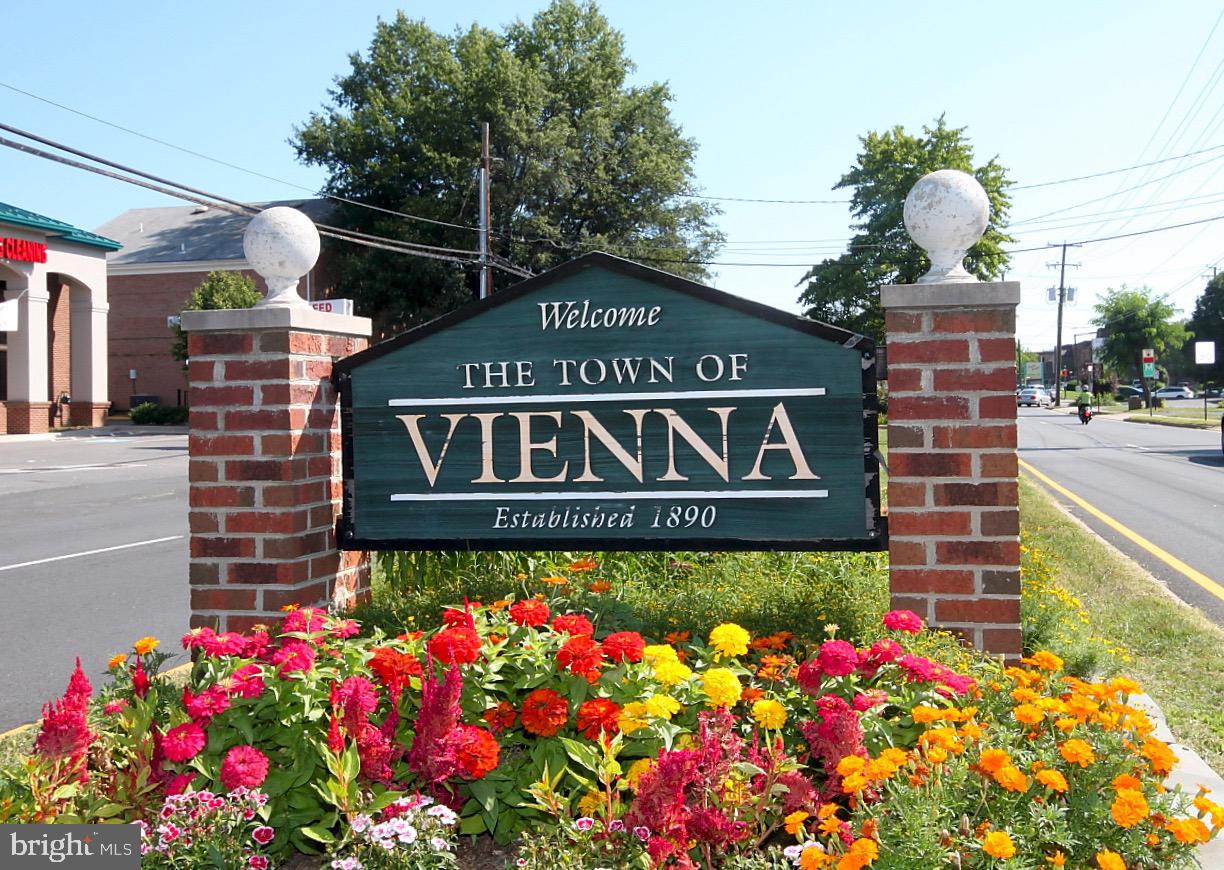 2302 Tanglevale Drive Vienna, VA 22181 - Photo 58 of 60 Ready to make Vienna home?