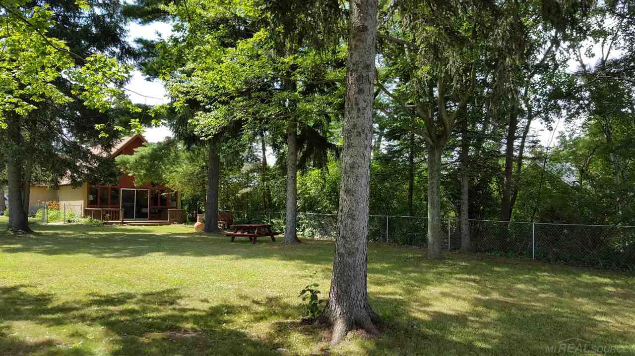 1699 South Lakeshore Road Carsonville, MI 48419 - Photo 19 of 21 31328205-18.JPG