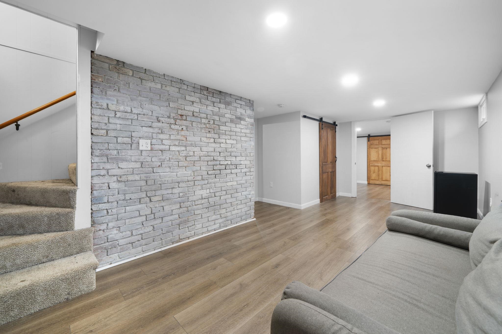 225 Reed Street Manchester, NH 03102 - Photo 22 of 41