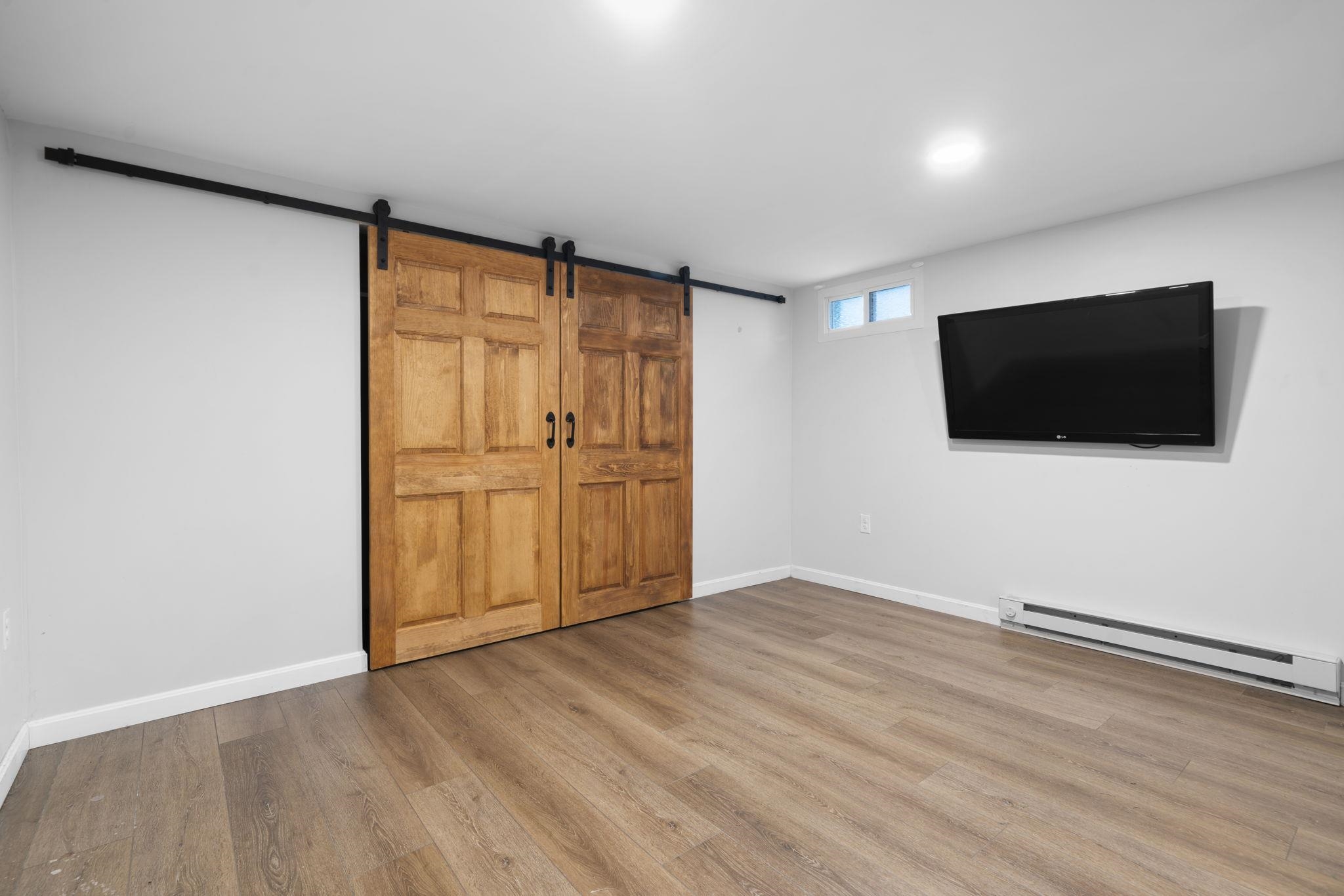 225 Reed Street Manchester, NH 03102 - Photo 26 of 41