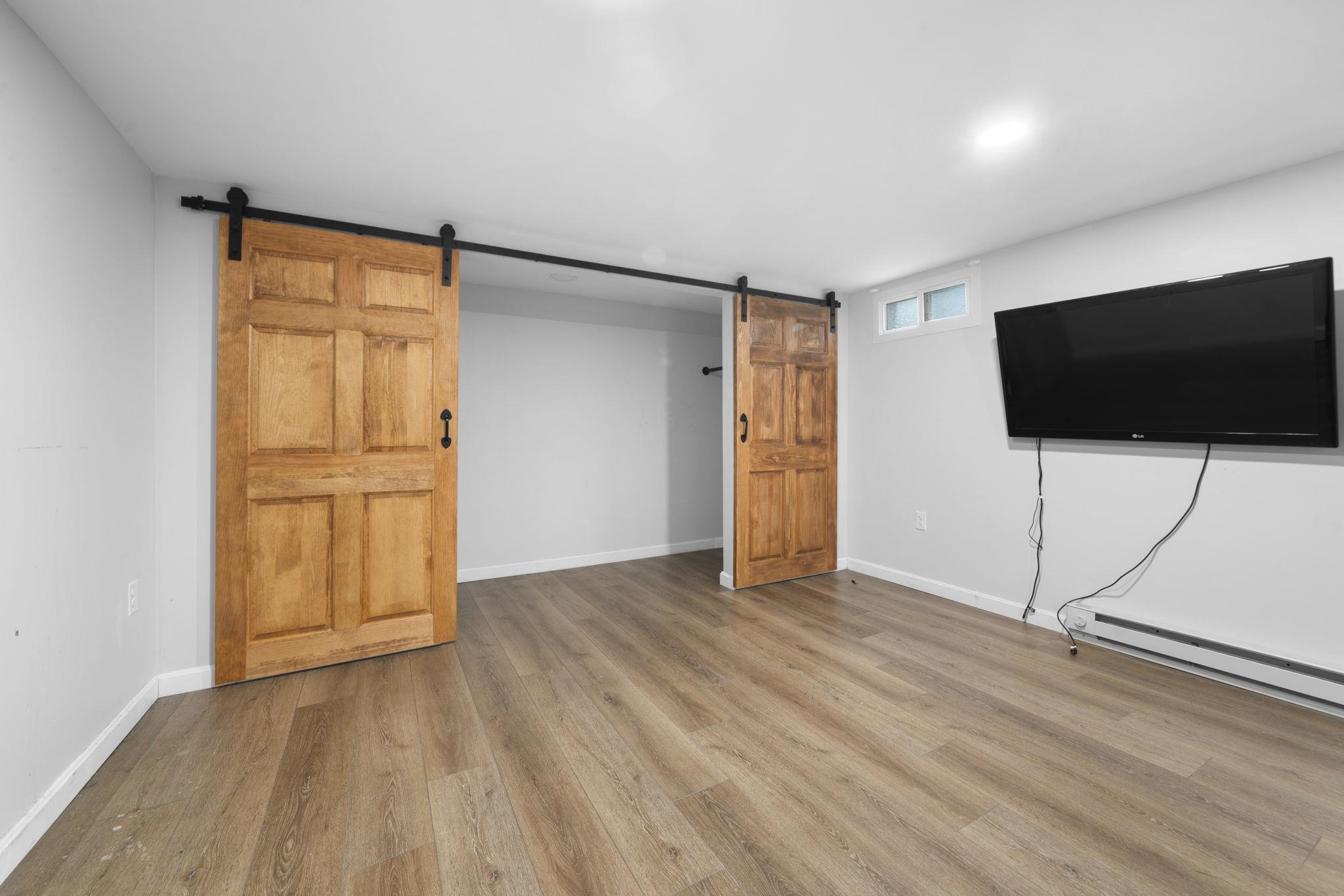 225 Reed Street Manchester, NH 03102 - Photo 27 of 41