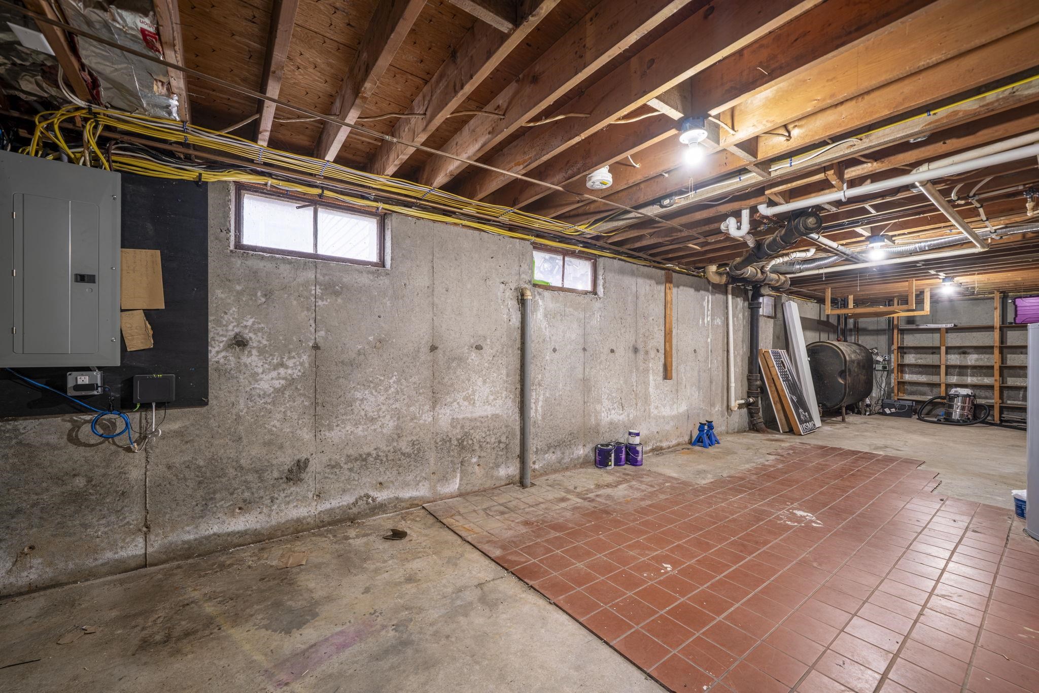 225 Reed Street Manchester, NH 03102 - Photo 30 of 41