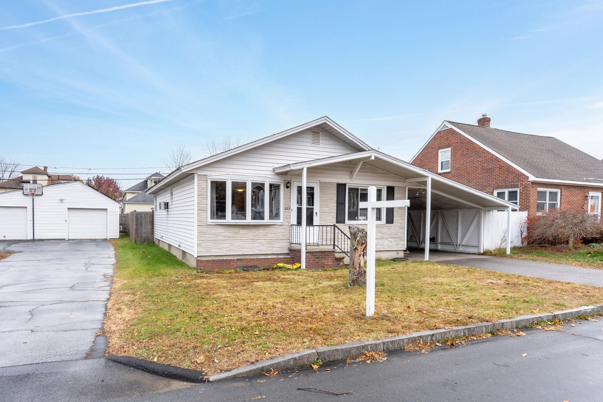 225 Reed Street Manchester, NH 03102 - Photo 3 of 41