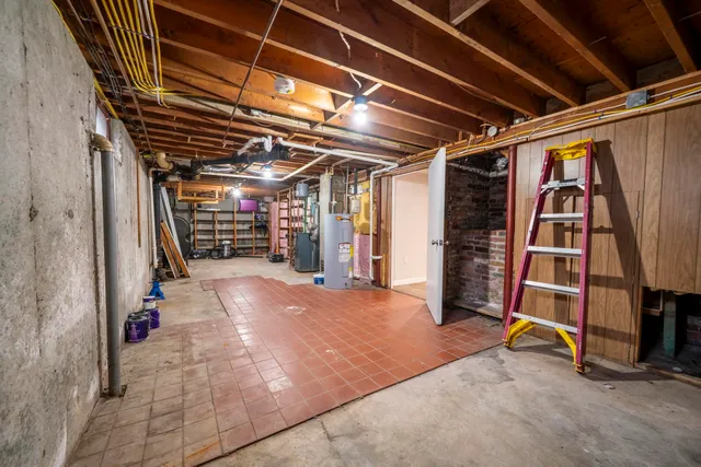 $419,900 | 225 Reed Street, Manchester, NH 03102