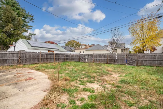 $419,900 | 225 Reed Street, Manchester, NH 03102