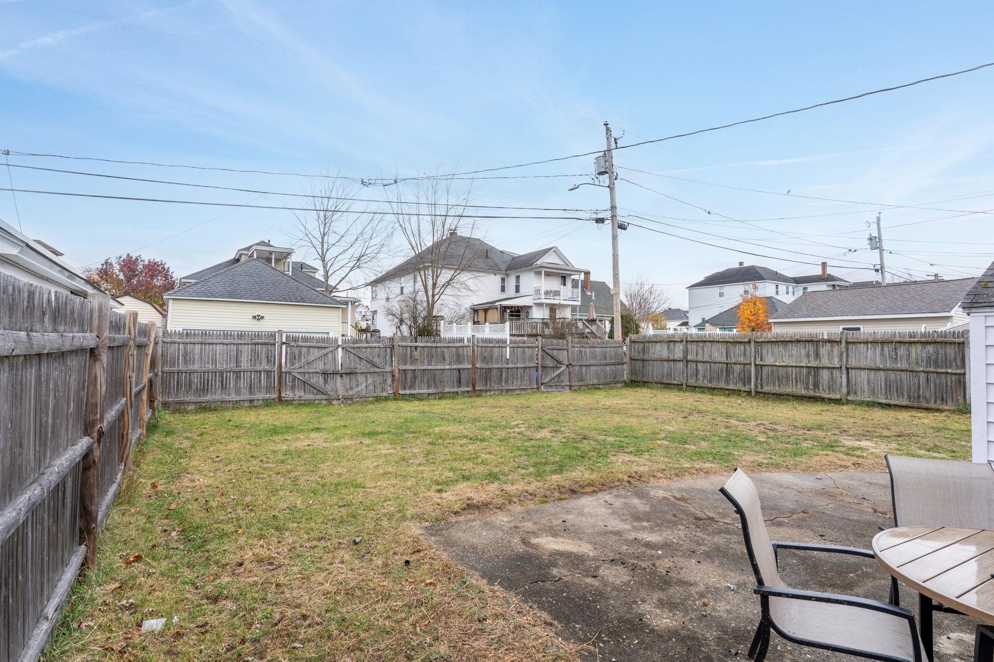 225 Reed Street Manchester, NH 03102 - Photo 37 of 41