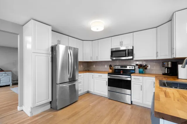 $419,900 | 225 Reed Street, Manchester, NH 03102