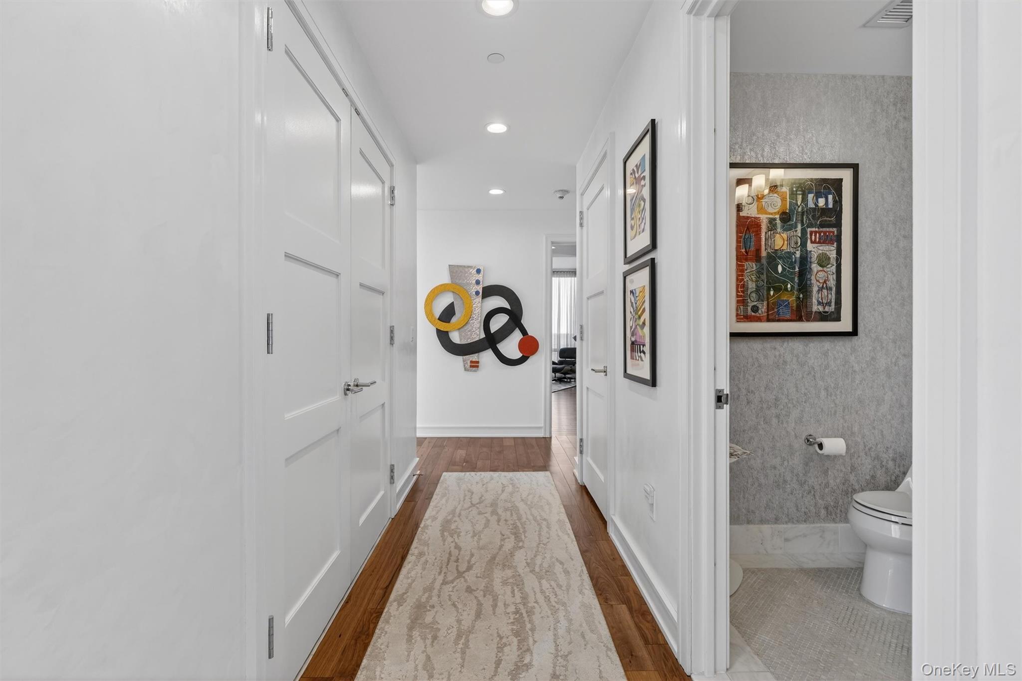 5 Renaissance Square, Unit PH6C White Plains, NY 10601 - Photo 3 of 50