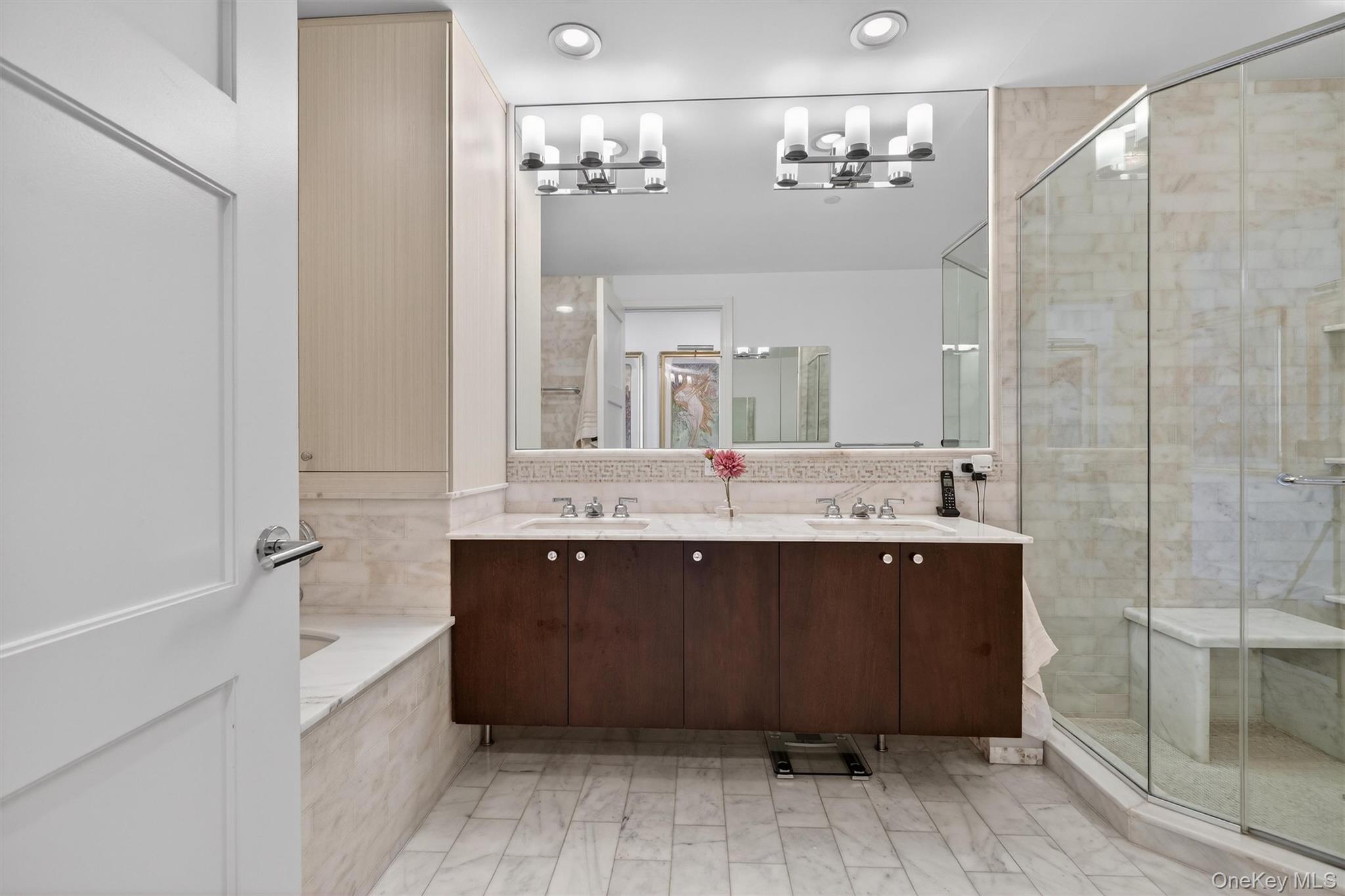 5 Renaissance Square, Unit PH6C White Plains, NY 10601 - Photo 37 of 50
