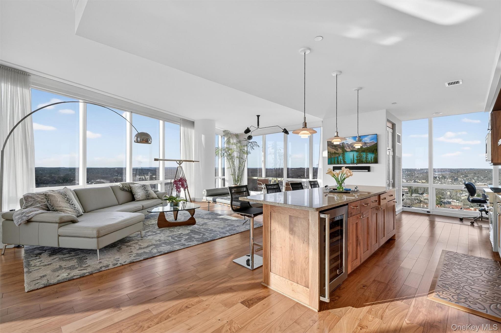 5 Renaissance Square, Unit PH6C White Plains, NY 10601 - Photo 48 of 50