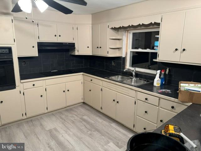 859 Main Street Pennsburg, PA 18073 - Photo 10 of 14 Charming kitchen with modern touches.