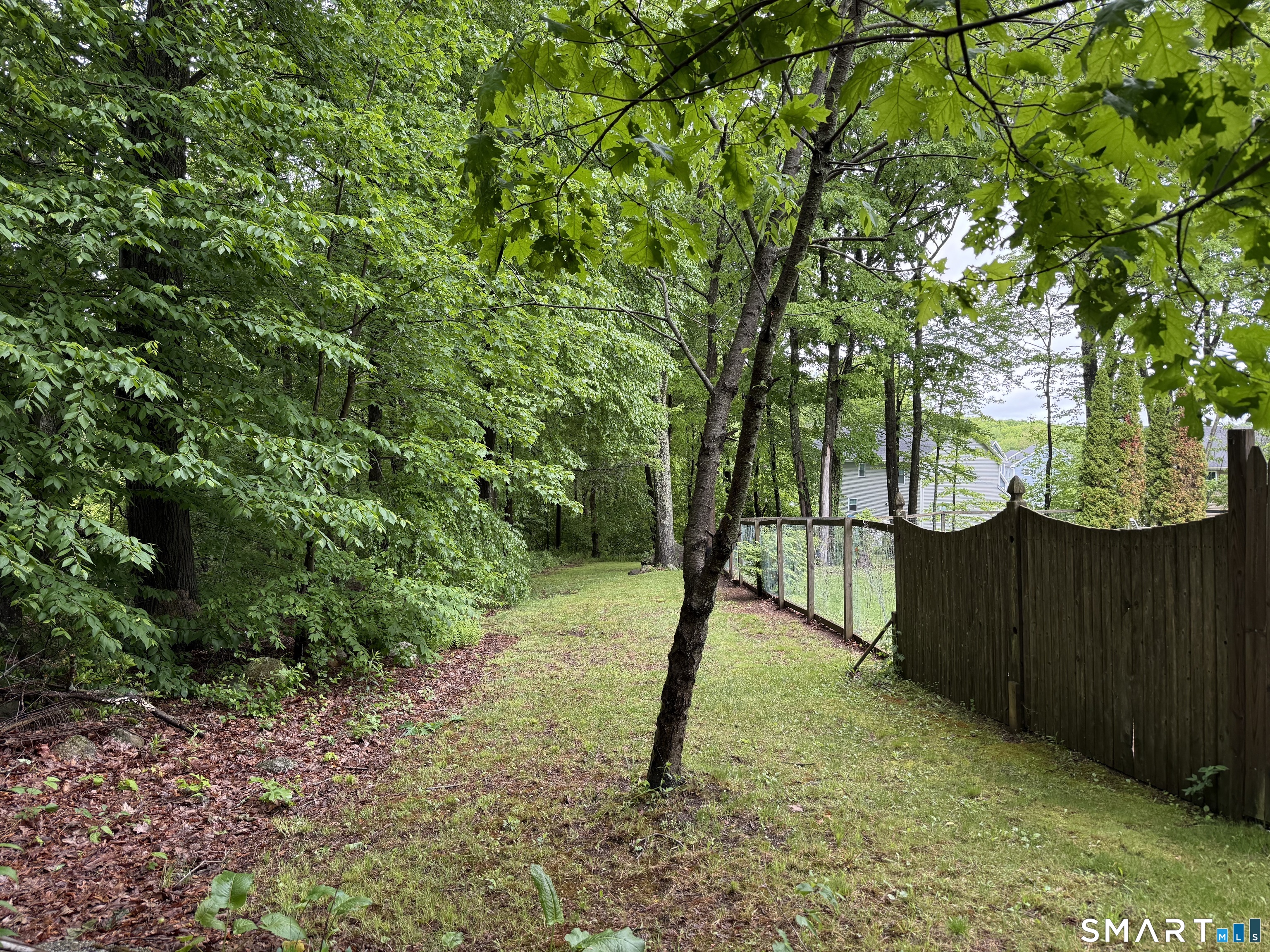 120 Tyler Way Bristol, CT 06010 - Photo 35 of 35