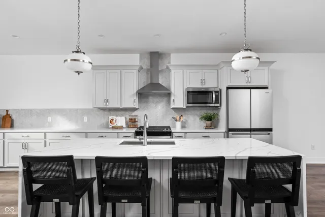 $499,900 | 435 Flora Place, Carmel, IN 46290