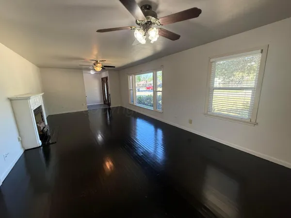 $1,995 | 1215 South Milam Street, Amarillo, TX 79102