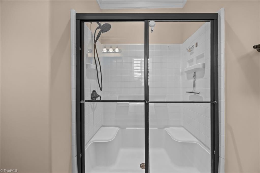 601 Grandview Drive Graham, NC 27253 - Photo 15 of 29