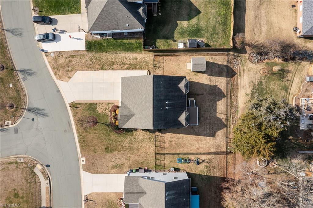 601 Grandview Drive Graham, NC 27253 - Photo 28 of 29