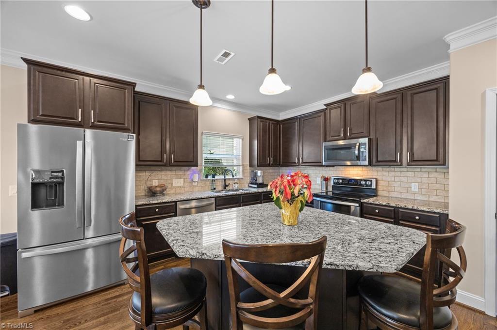 601 Grandview Drive Graham, NC 27253 - Photo 9 of 29