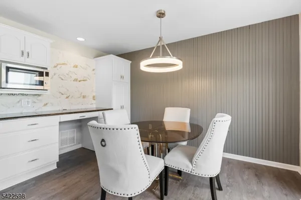 $389,000 | 13232 Dell Place, Stanhope, NJ 07874