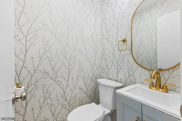 $389,000 | 13232 Dell Place, Stanhope, NJ 07874