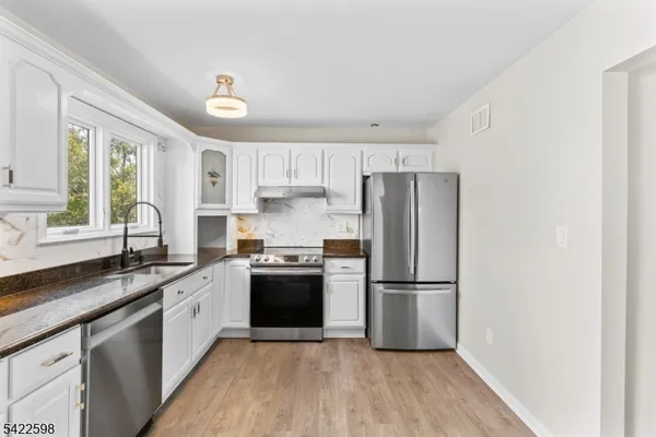 $389,000 | 13232 Dell Place, Stanhope, NJ 07874