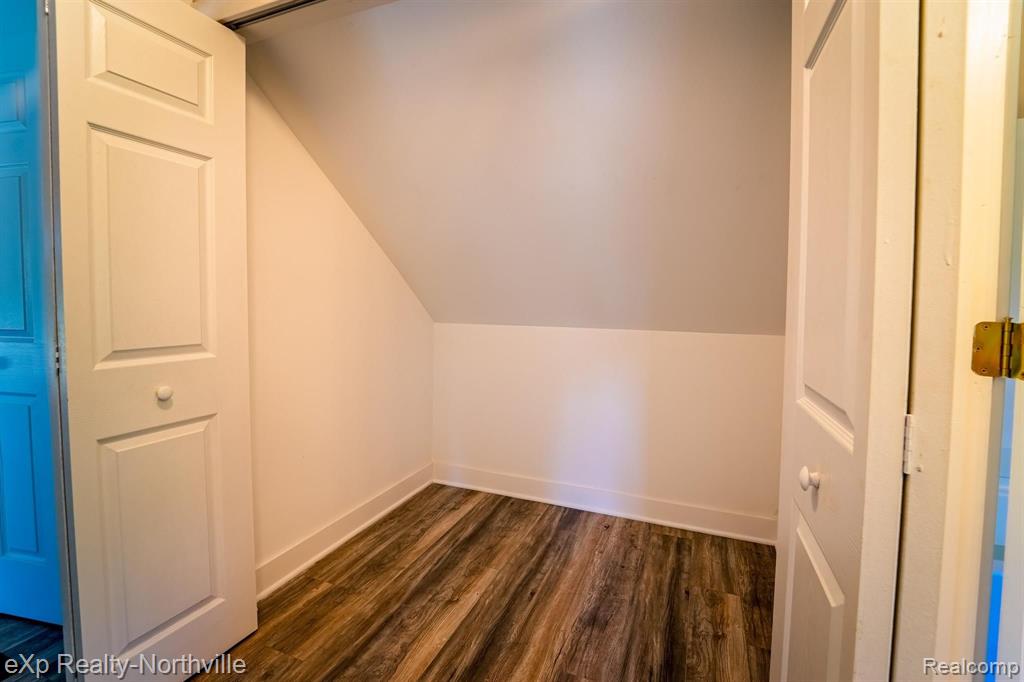 2709 Platt Road Ann Arbor, MI 48104 - Photo 17 of 28