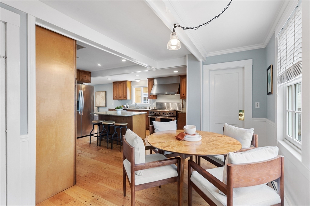 6 Freemont Street Lexington, MA 02421 - Photo 9 of 36