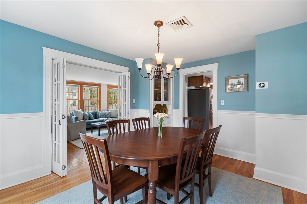 6 Freemont Street Lexington, MA 02421 - Photo 10 of 36