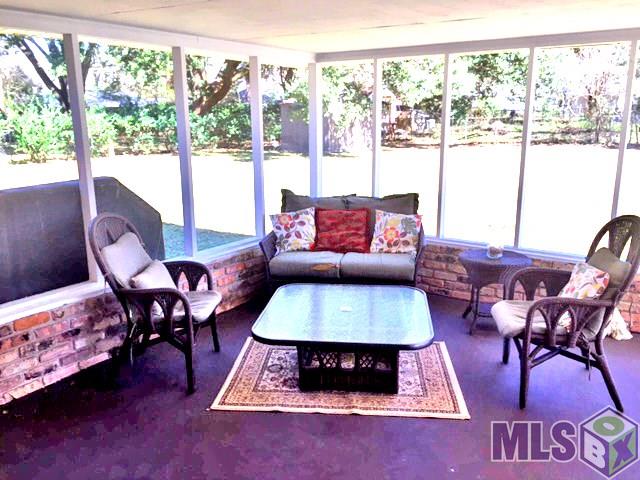 634 Rodney Drive Baton Rouge, LA 70808 - Photo 6 of 11 Screened Patio