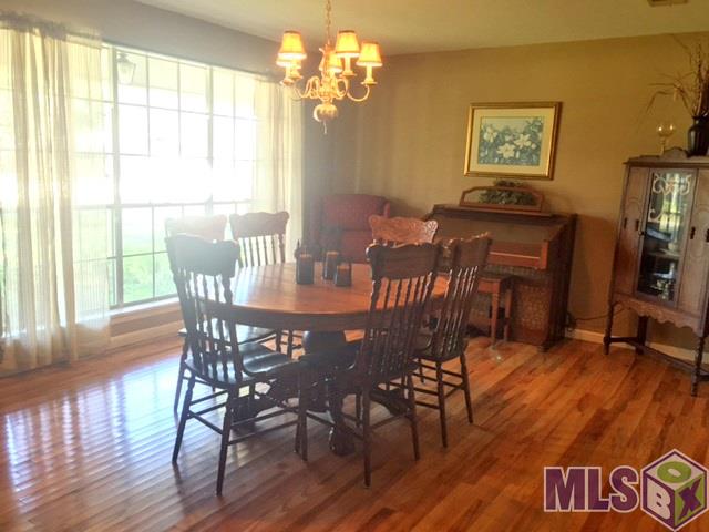 634 Rodney Drive Baton Rouge, LA 70808 - Photo 10 of 11 Dining Room