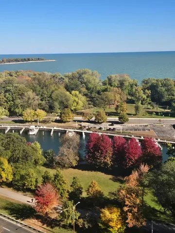 $614,000 | 3530 North Lake Shore Drive, Unit 12B, Chicago, IL 60657