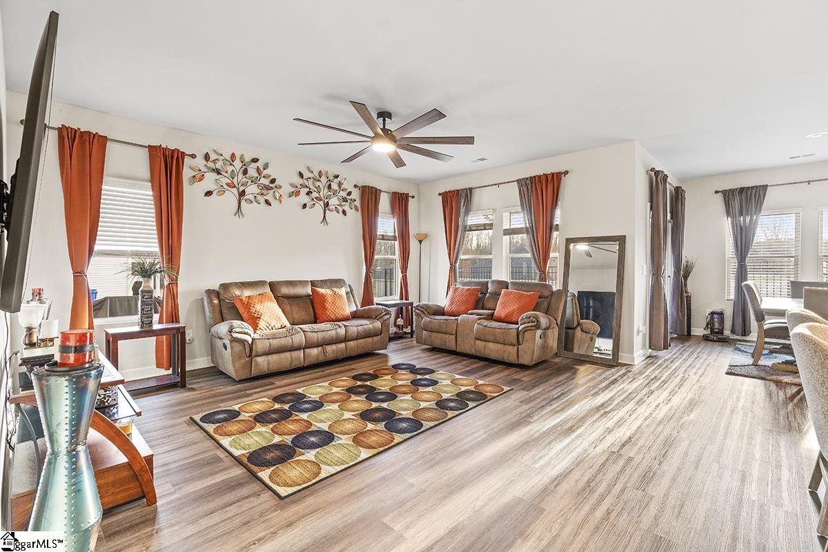 130 Firehole Road Gray Court, SC 29645 - Photo 5 of 16