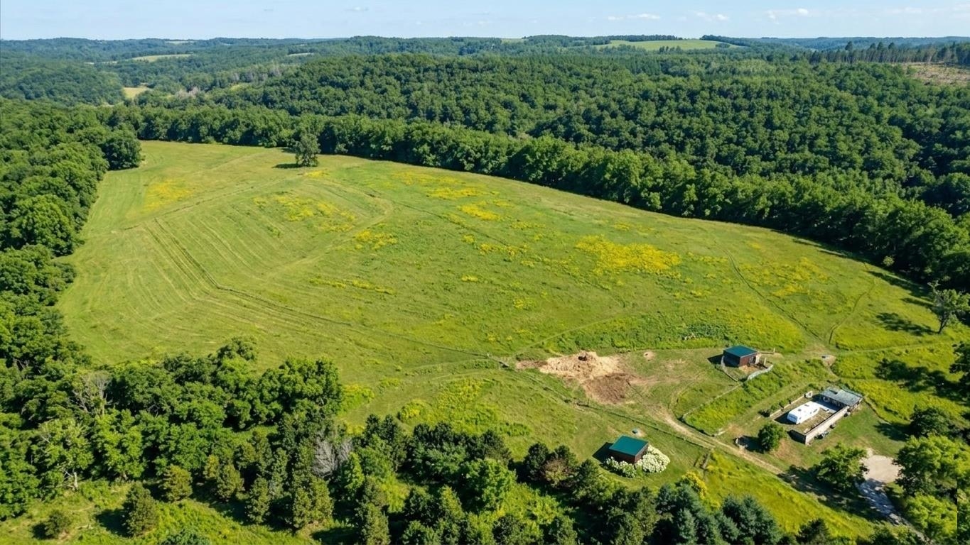 19004 Kestrel Ridge Lane Richland Center, WI 53581 - Photo 2 of 41
